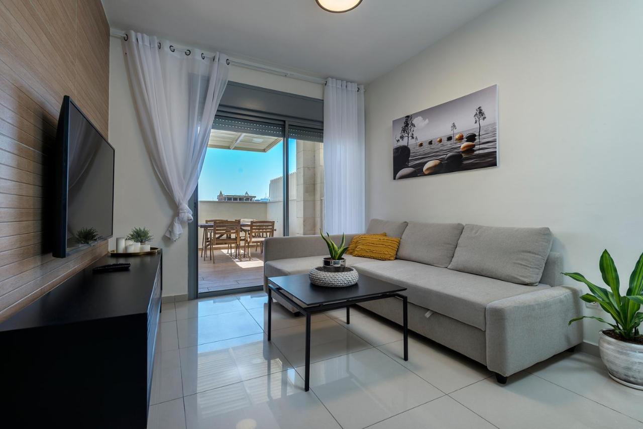 Melony Apartments Yam Suf Street Eilat Exterior photo