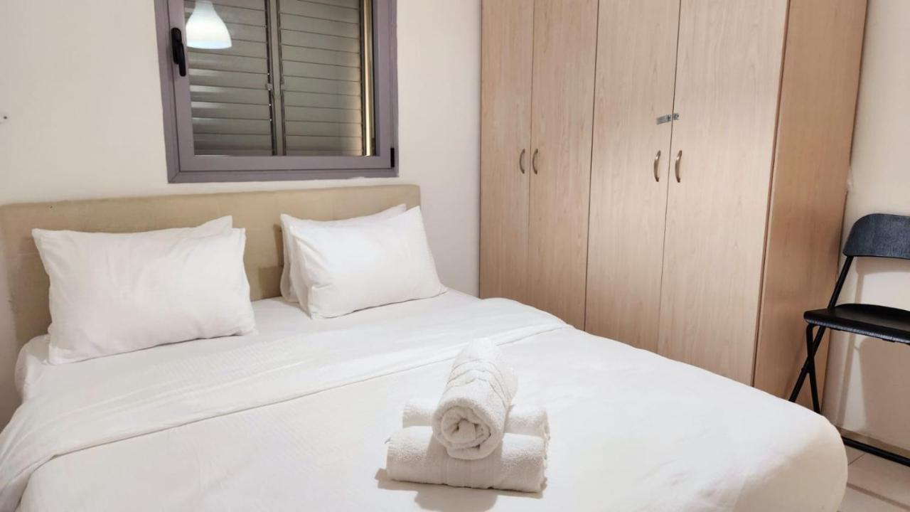 Melony Apartments Yam Suf Street Eilat Exterior photo