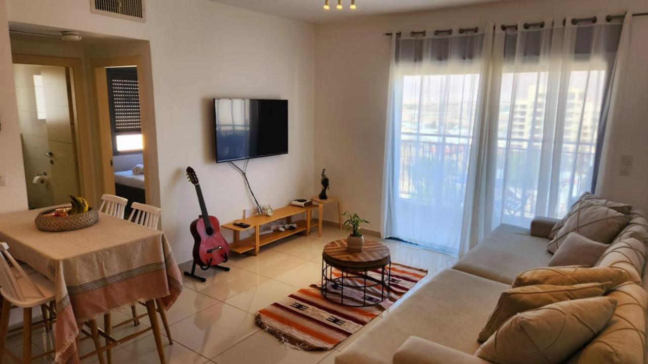 Melony Apartments Yam Suf Street Eilat Exterior photo